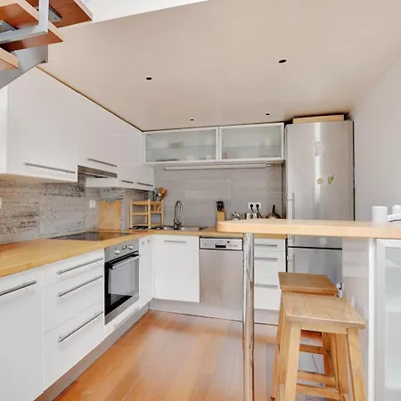 Cosy Duplex Center *