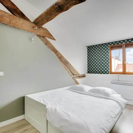 Cosy Duplex Center